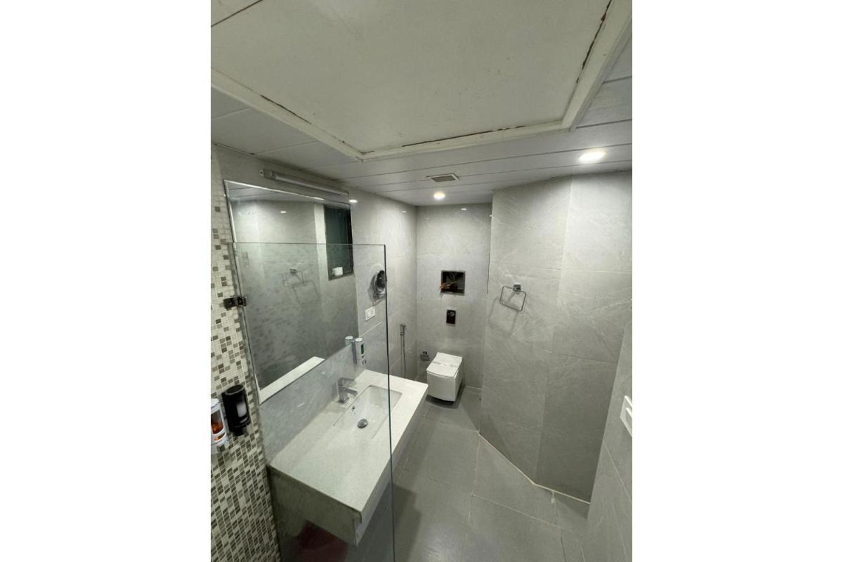 Hotel River Rhythm Assi Ghat Waranasi Zewnętrze zdjęcie